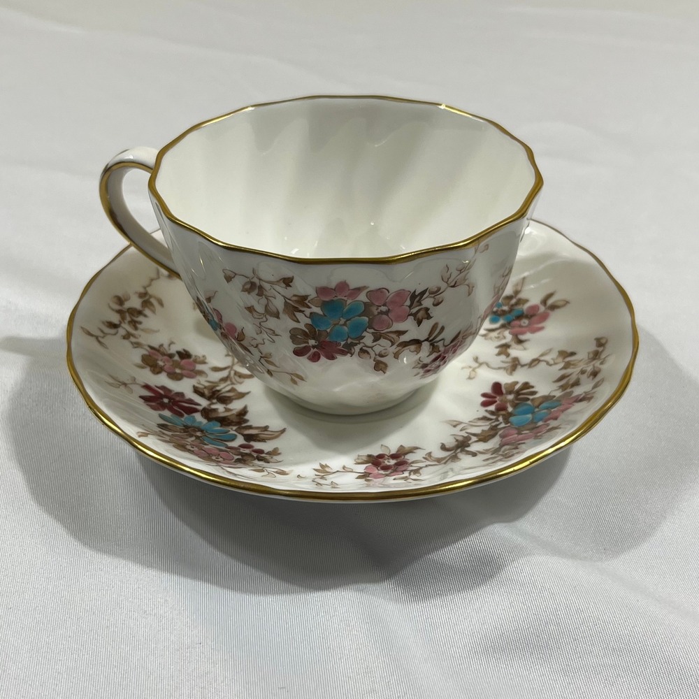 Crown Staffordshire Tea Cup Saucer Set Elizabethan White Pink Blue Floral Gold